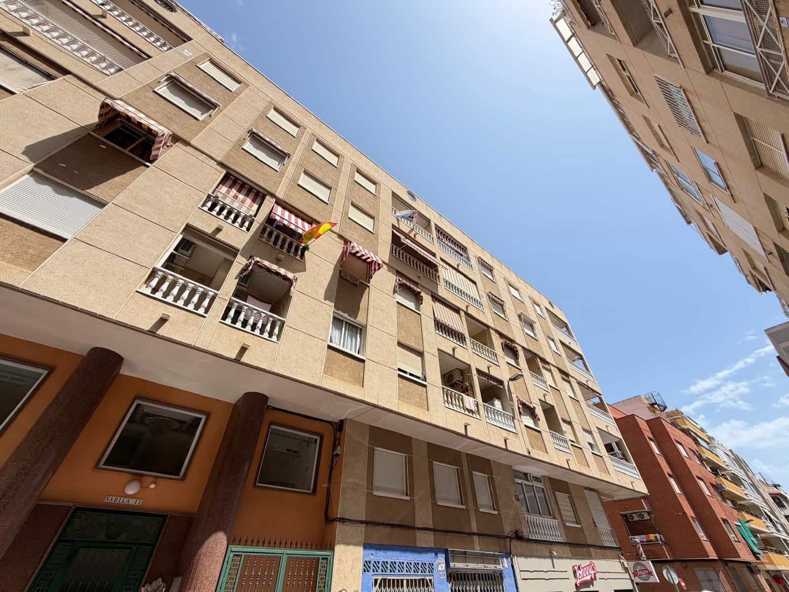 2 soveværelse Lejlighed til salg i Torrevieja - € 129.900 (Ref: 10011494)