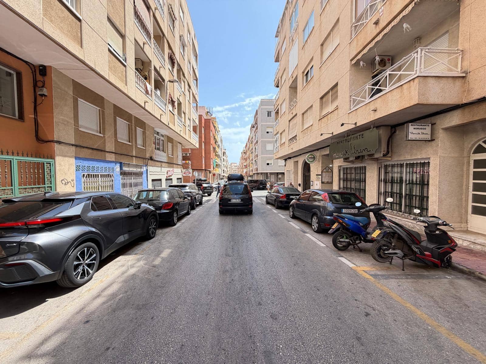 2 soveværelse Lejlighed til salg i Torrevieja - € 129.900 (Ref: 10011494)