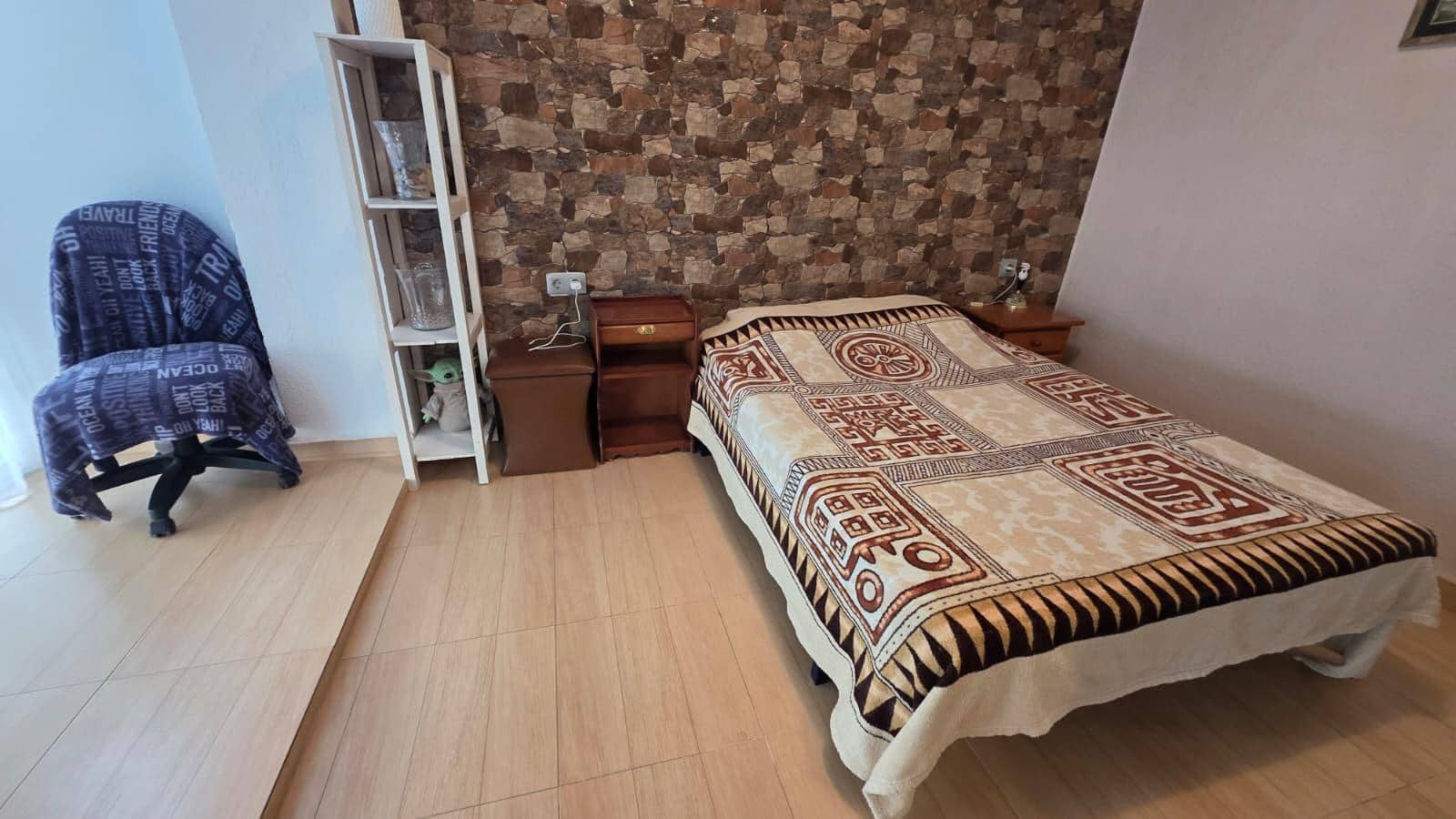 2 slaapkamer Appartement te koop in Alicante stad - € 138.000 (Ref: 10011495)