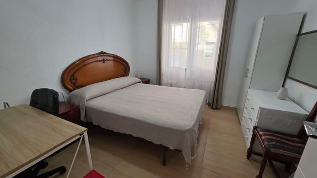 2 slaapkamer Appartement te koop in Alicante stad - € 138.000 (Ref: 10011495)