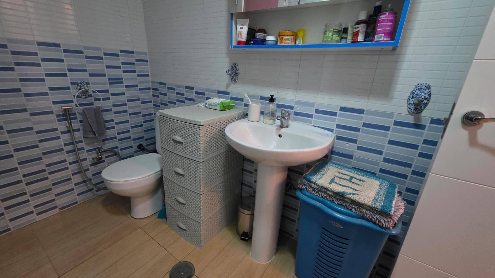 2 slaapkamer Appartement te koop in Alicante stad - € 138.000 (Ref: 10011495)