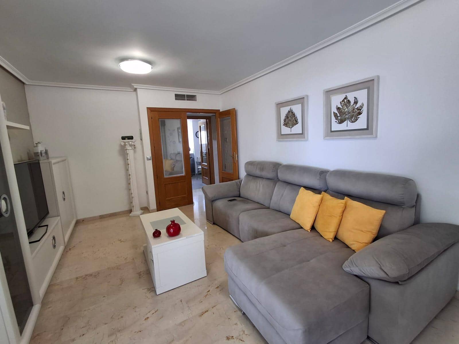 3 sypialnia Mieszkanie na sprzedaż w Benidorm z basenem garażem - 719 000 € (Ref: 10013376)