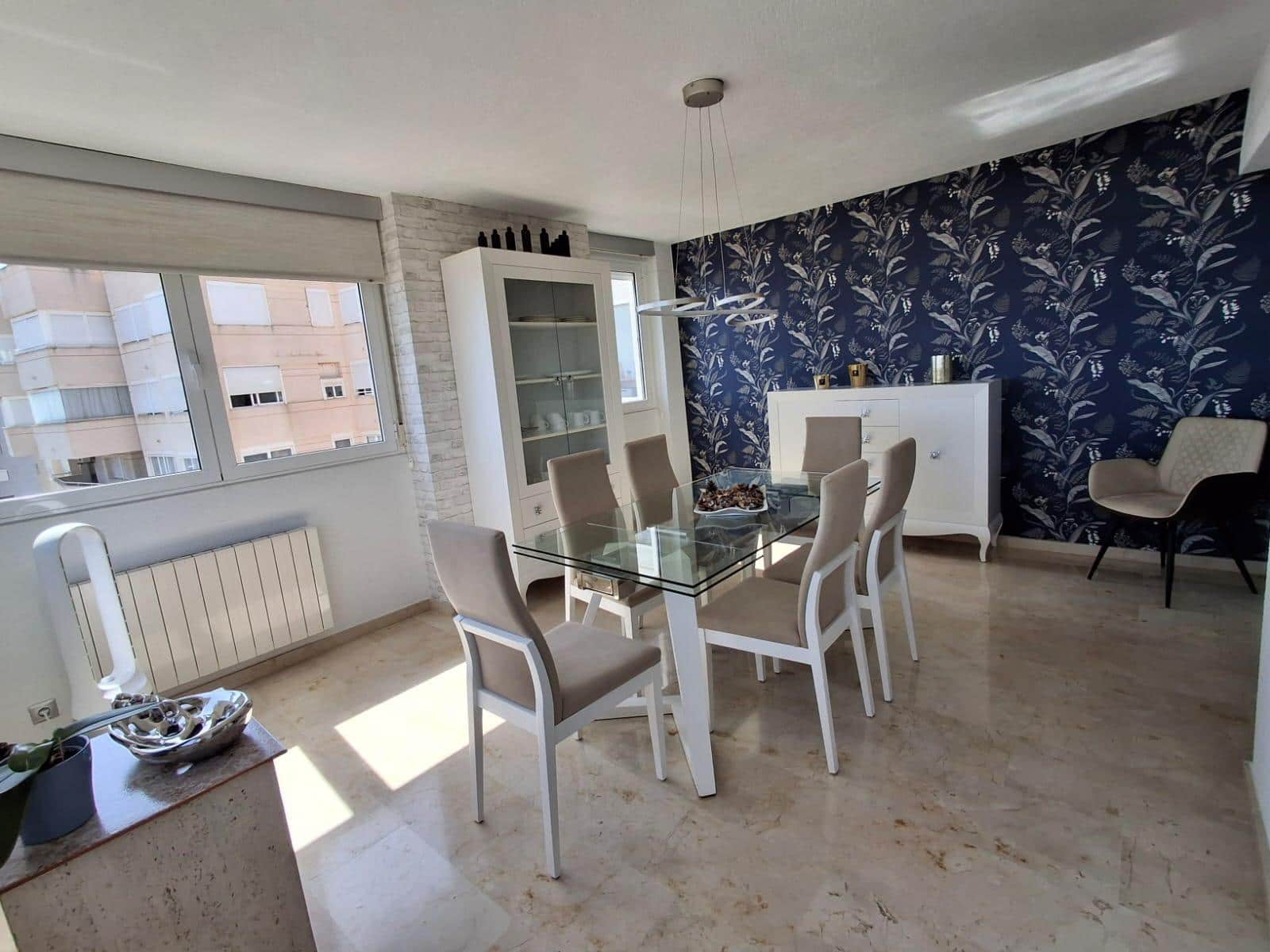 3 sypialnia Mieszkanie na sprzedaż w Benidorm z basenem garażem - 719 000 € (Ref: 10013376)