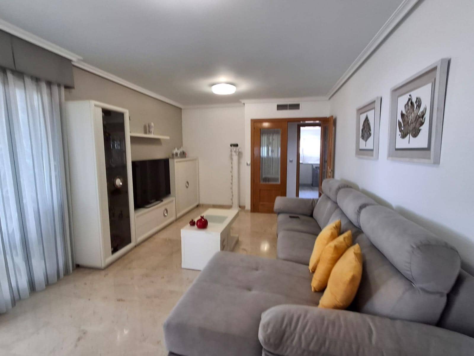 3 sypialnia Mieszkanie na sprzedaż w Benidorm z basenem garażem - 719 000 € (Ref: 10013376)