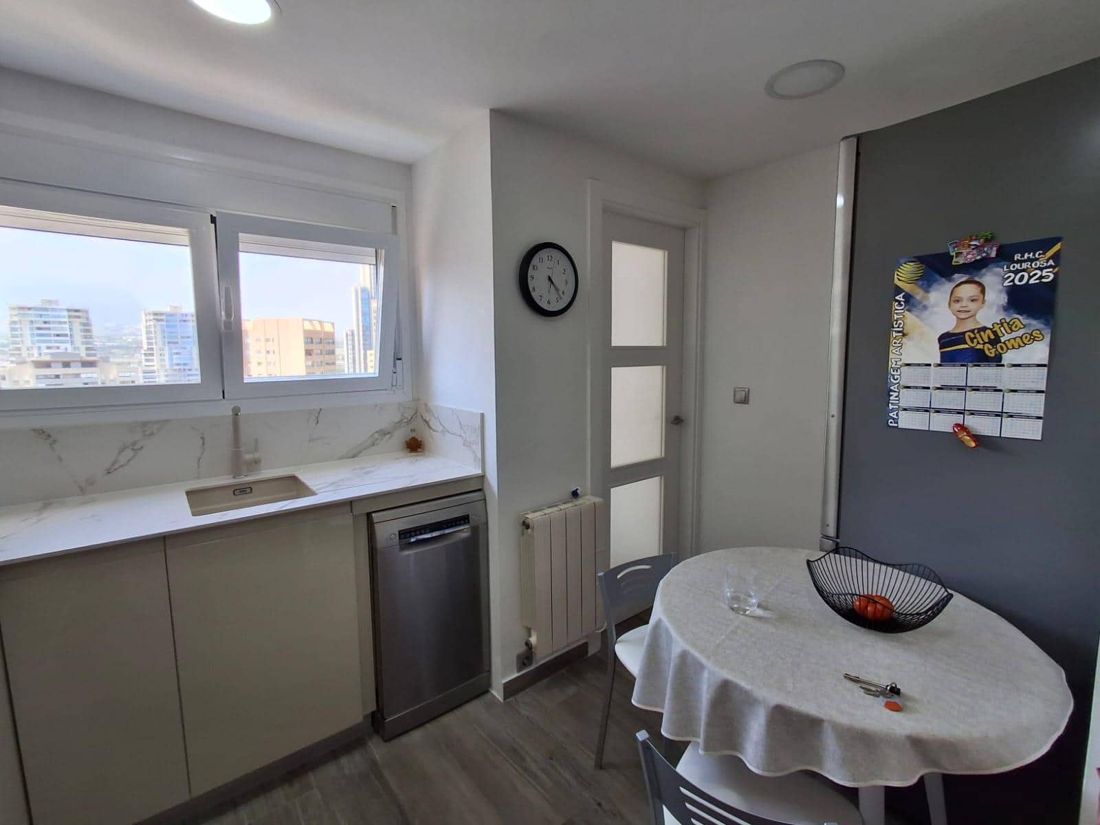 3 sypialnia Mieszkanie na sprzedaż w Benidorm z basenem garażem - 719 000 € (Ref: 10013376)