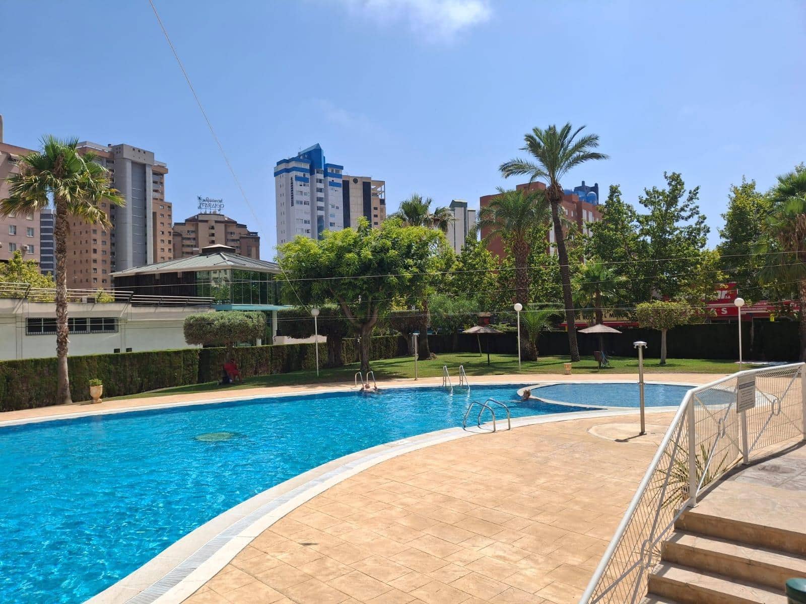 3 sypialnia Mieszkanie na sprzedaż w Benidorm z basenem garażem - 719 000 € (Ref: 10013376)