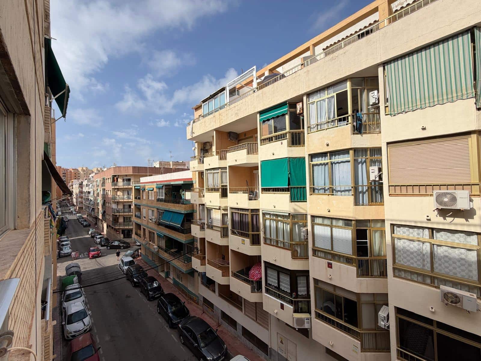 2 soverom Leilighet til salgs i Torrevieja - € 168 000 (Ref: 10013380)