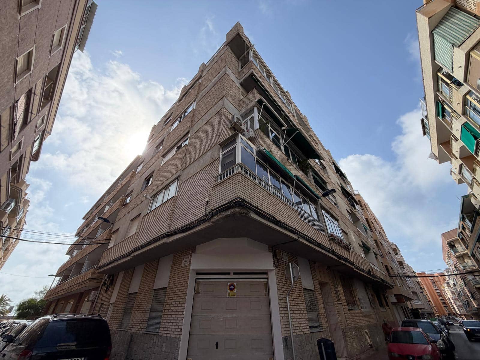 2 soverom Leilighet til salgs i Torrevieja - € 168 000 (Ref: 10013380)