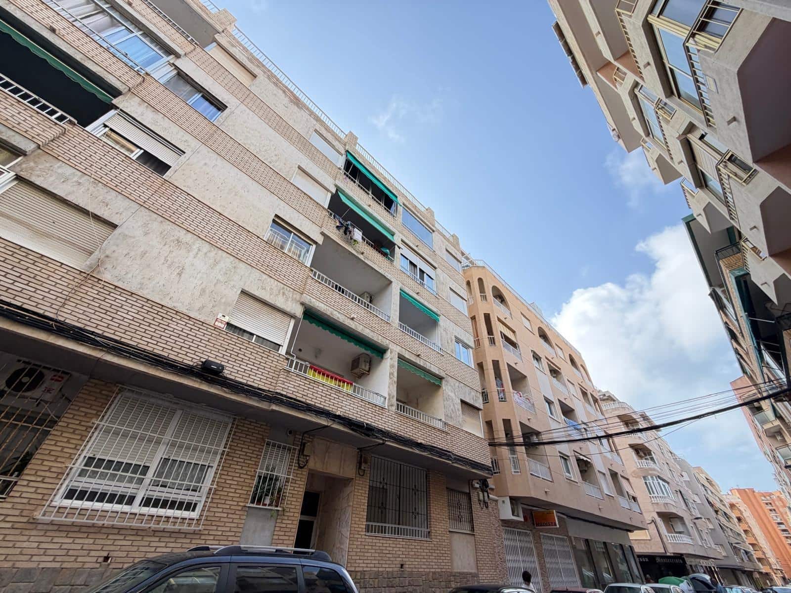 2 soverom Leilighet til salgs i Torrevieja - € 168 000 (Ref: 10013380)