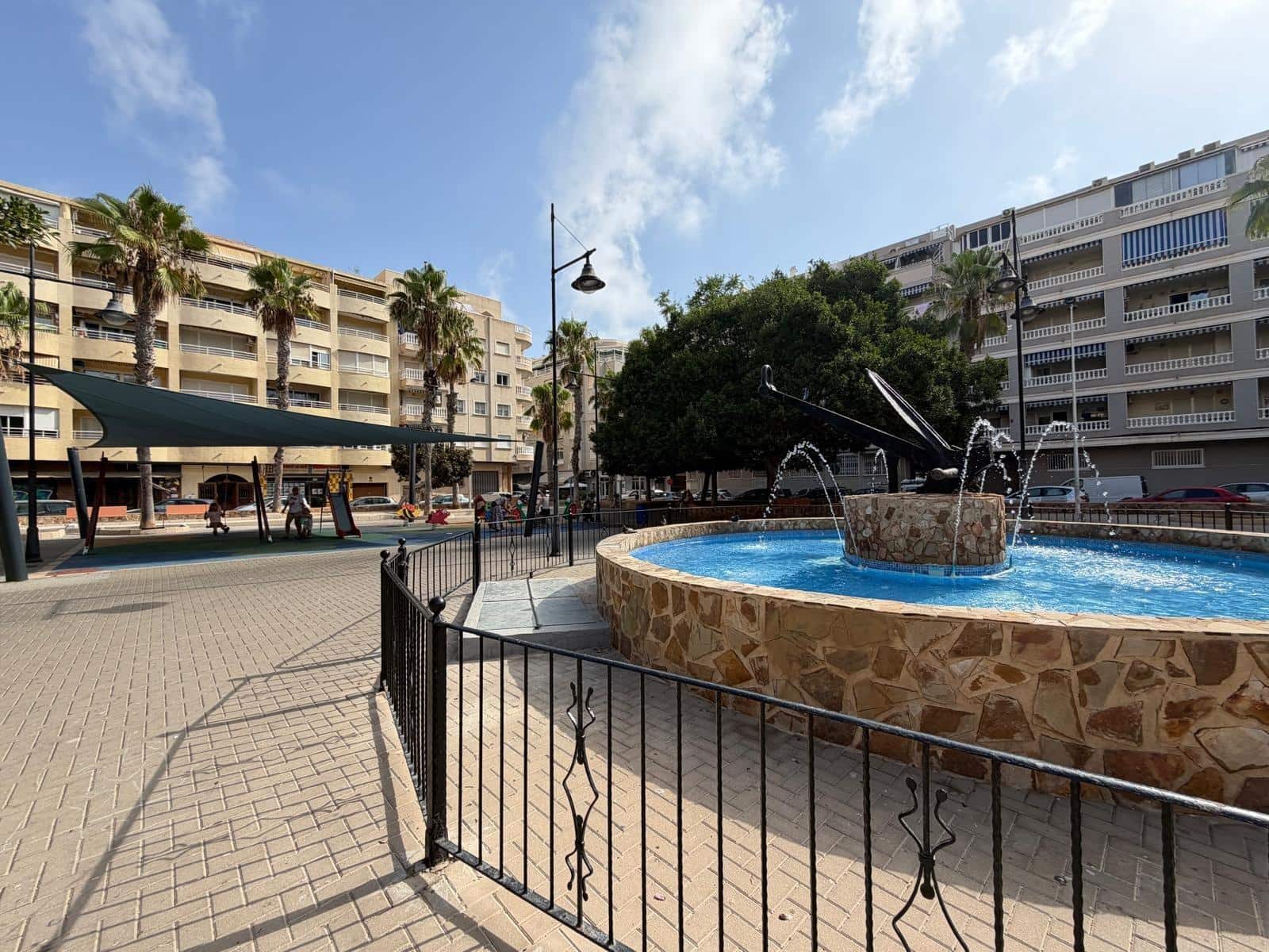 2 soverom Leilighet til salgs i Torrevieja - € 168 000 (Ref: 10013380)