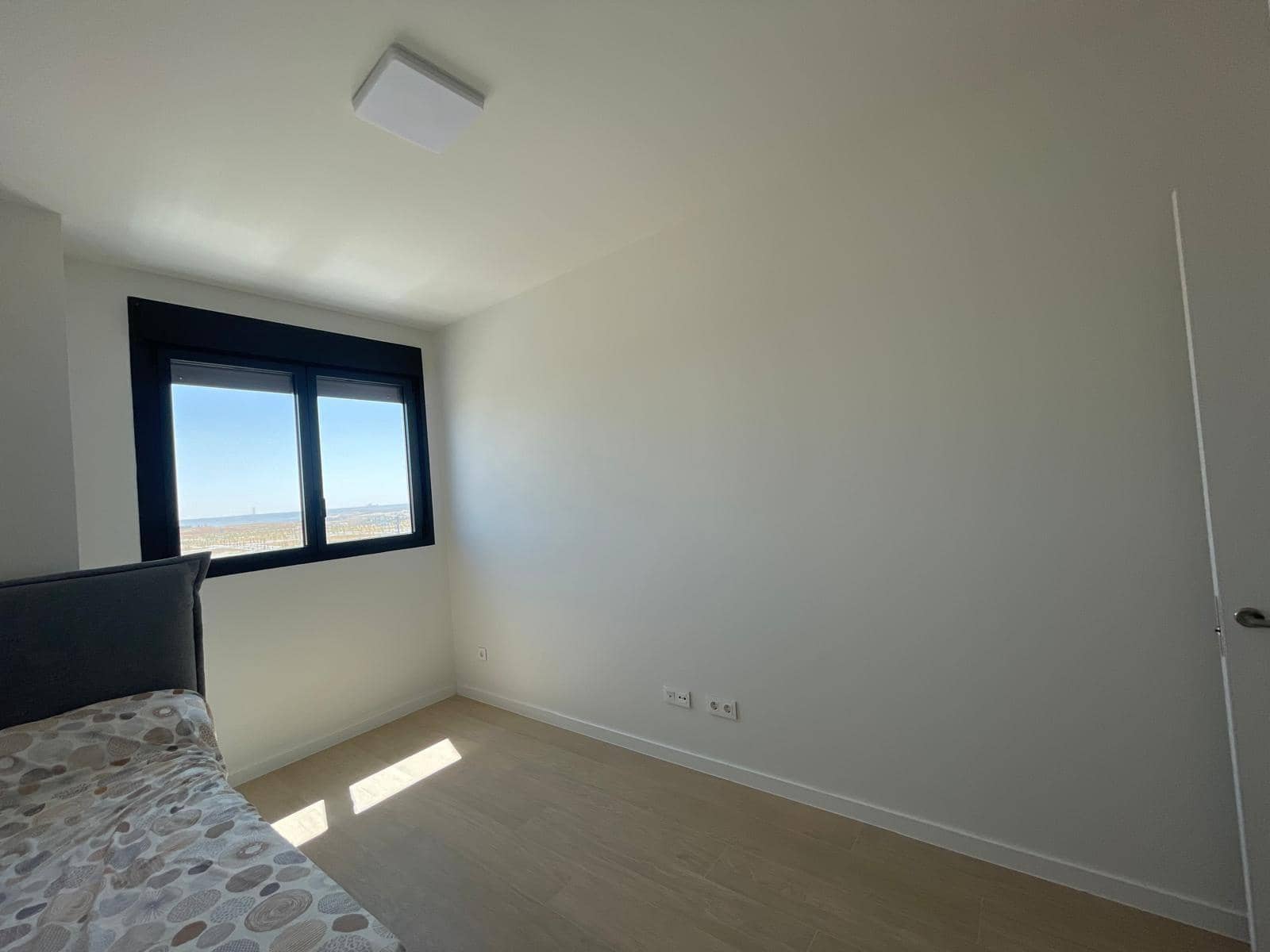 Appartement de 3 chambres à louer à Madrid ville avec piscine garage - 1 795 € (Ref: 10014177)