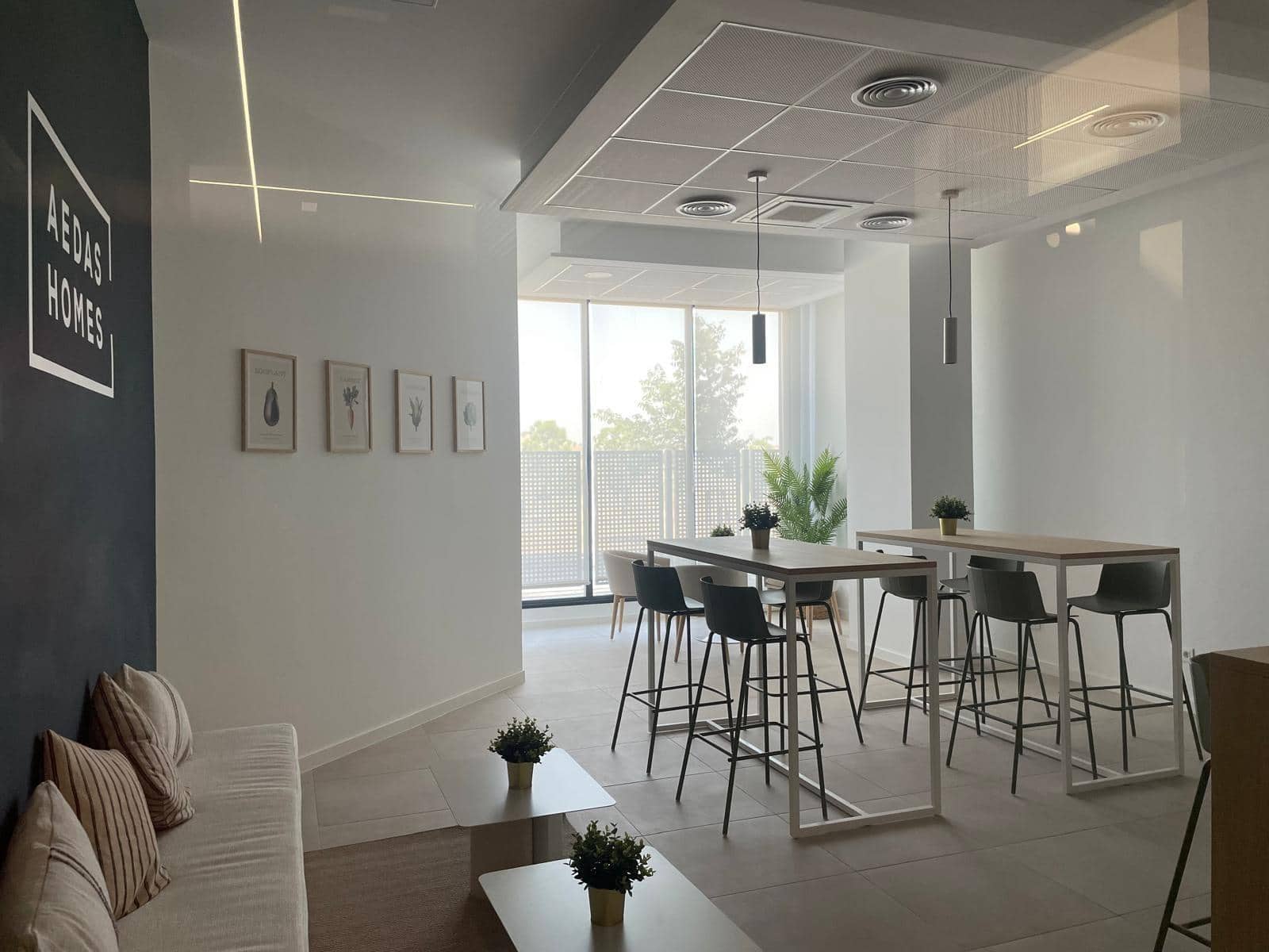 Appartement de 3 chambres à louer à Madrid ville avec piscine garage - 1 795 € (Ref: 10014177)