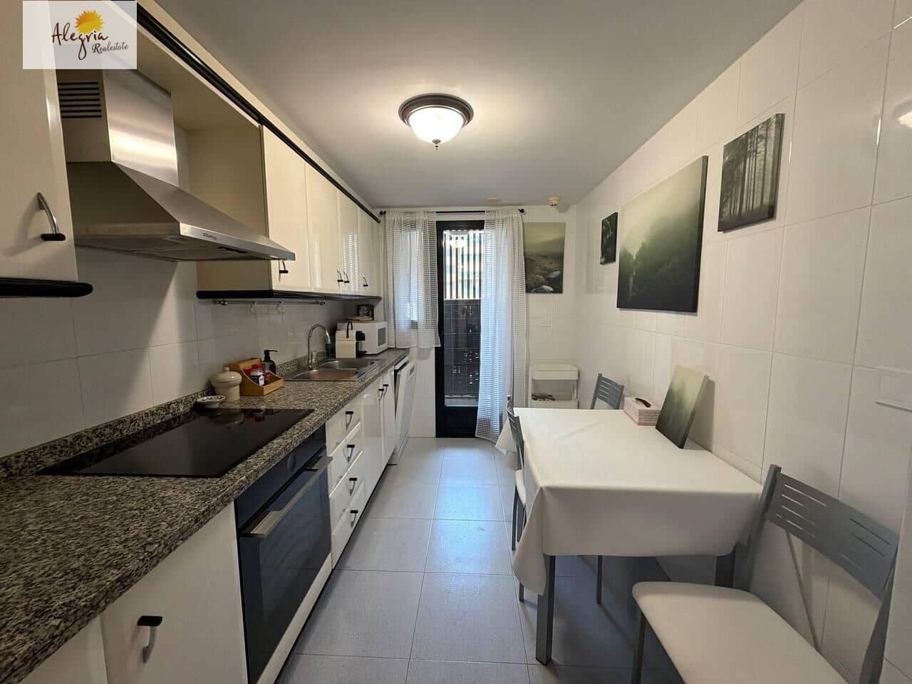 3 sypialnia Apartament do wynajęcia w Miasto Walencja z garażem - 2 300 € (Ref: 10014178)
