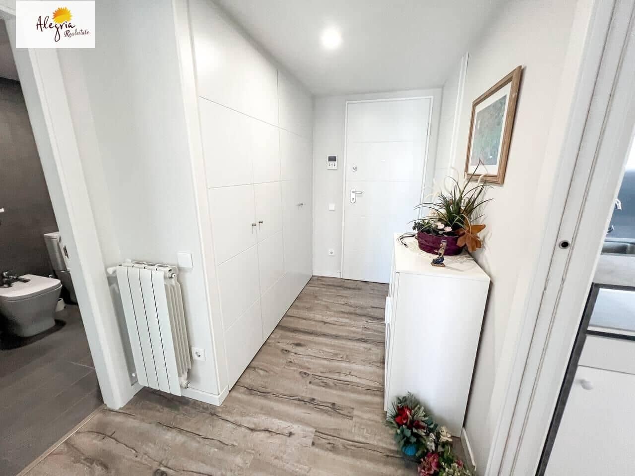 2 soveværelse Lejlighed til leje i Valencia by med swimmingpool garage - € 1.700 (Ref: 10014180)