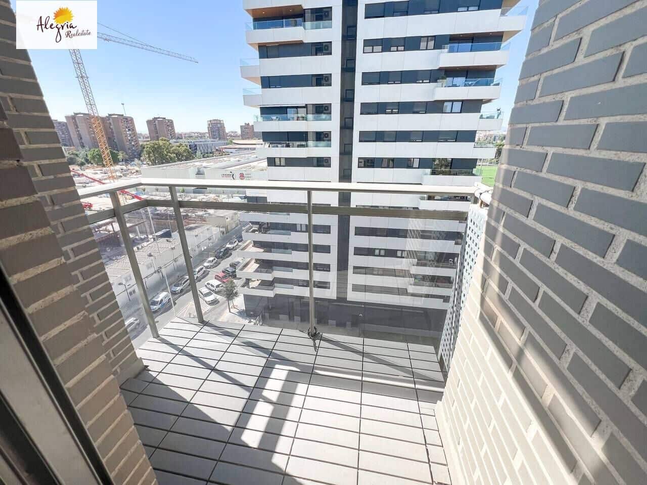 2 soveværelse Lejlighed til leje i Valencia by med swimmingpool garage - € 1.700 (Ref: 10014180)