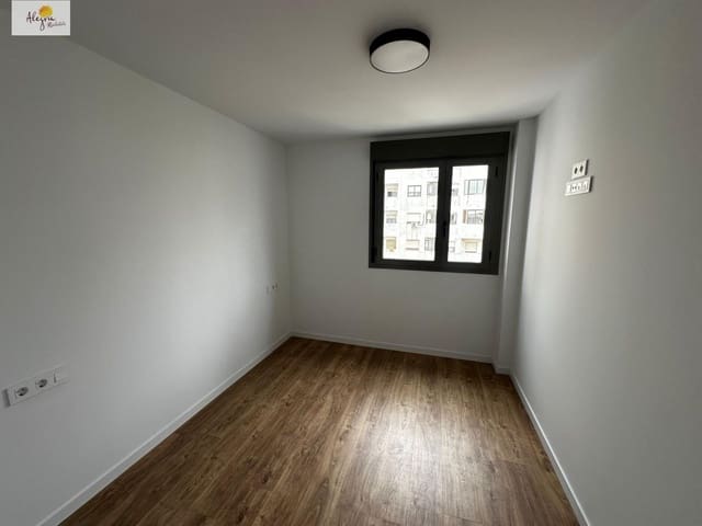 2 sovrum Lägenhet att hyra i Valencia stad - 1 500 € (Ref: 10014182)