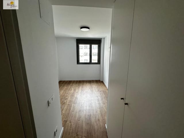 2 sovrum Lägenhet att hyra i Valencia stad - 1 500 € (Ref: 10014182)