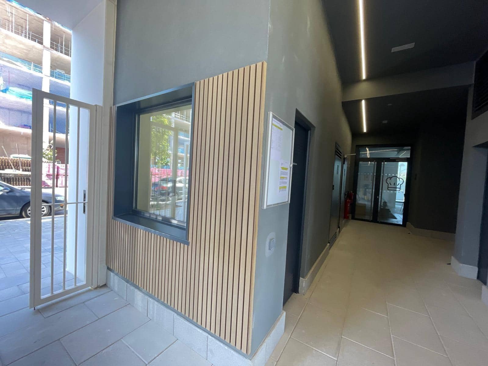 Appartement de 1 chambre à louer à Madrid ville avec piscine garage - 1 500 € (Ref: 10014184)