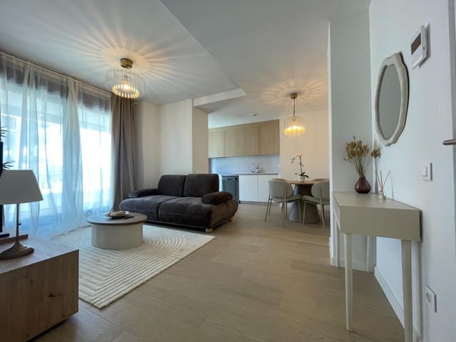 Appartement de 1 chambre à louer à Madrid ville avec piscine garage - 1 500 € (Ref: 10014184)