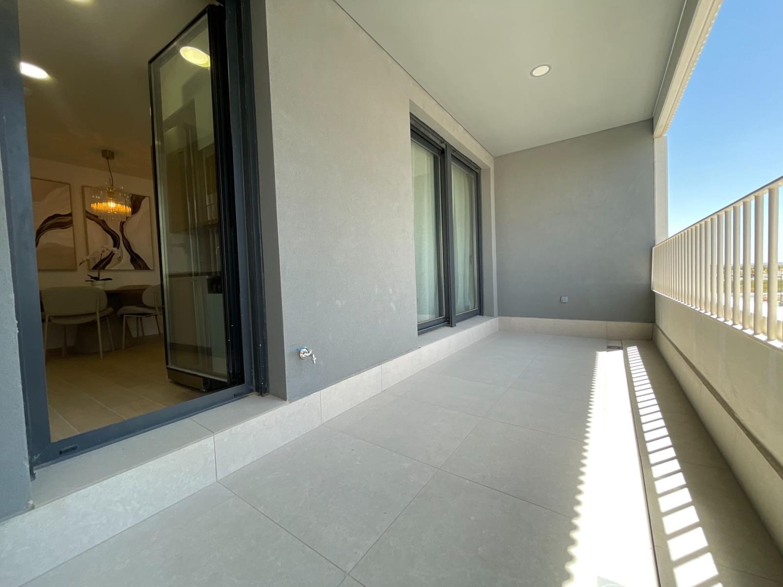 Appartement de 1 chambre à louer à Madrid ville avec piscine garage - 1 500 € (Ref: 10014184)