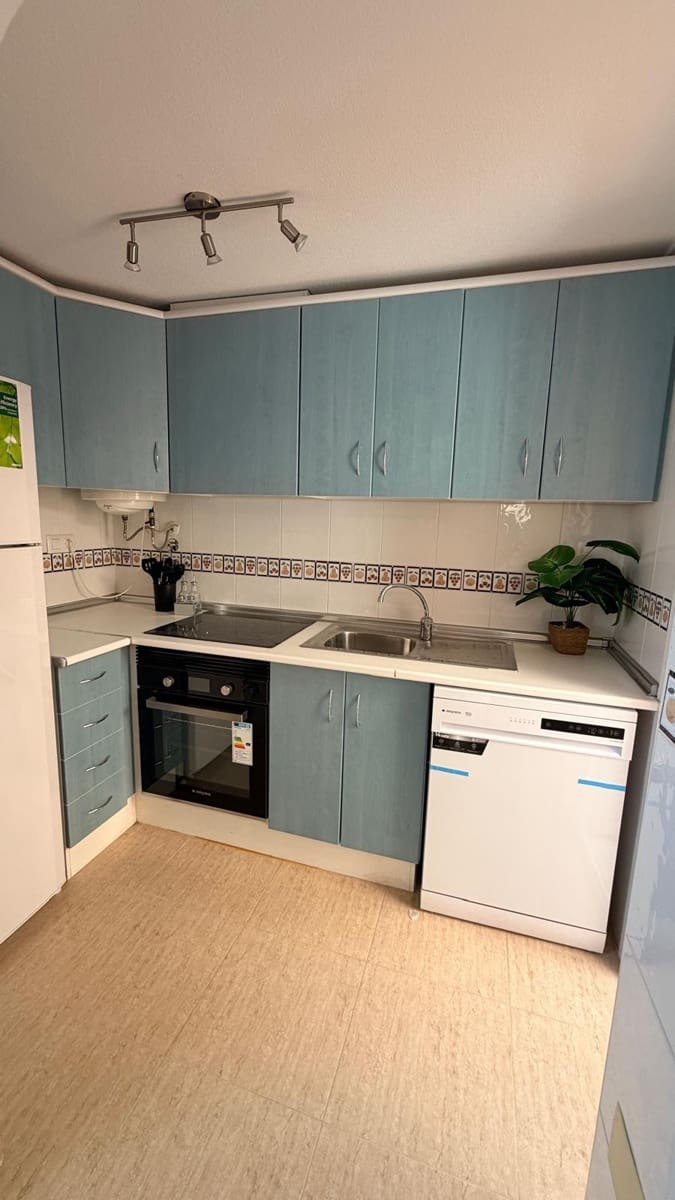 2 sypialnia Bungalow do wynajęcia w Gran Alacant z basenem - 1 300 € (Ref: 10014185)