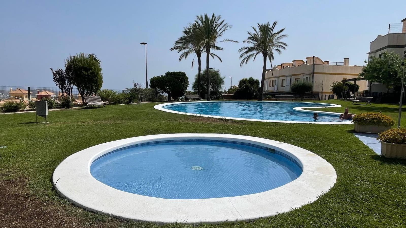 Bungalow de 3 chambres à louer à Finestrat avec piscine garage - 3 500 € (Ref: 10014188)