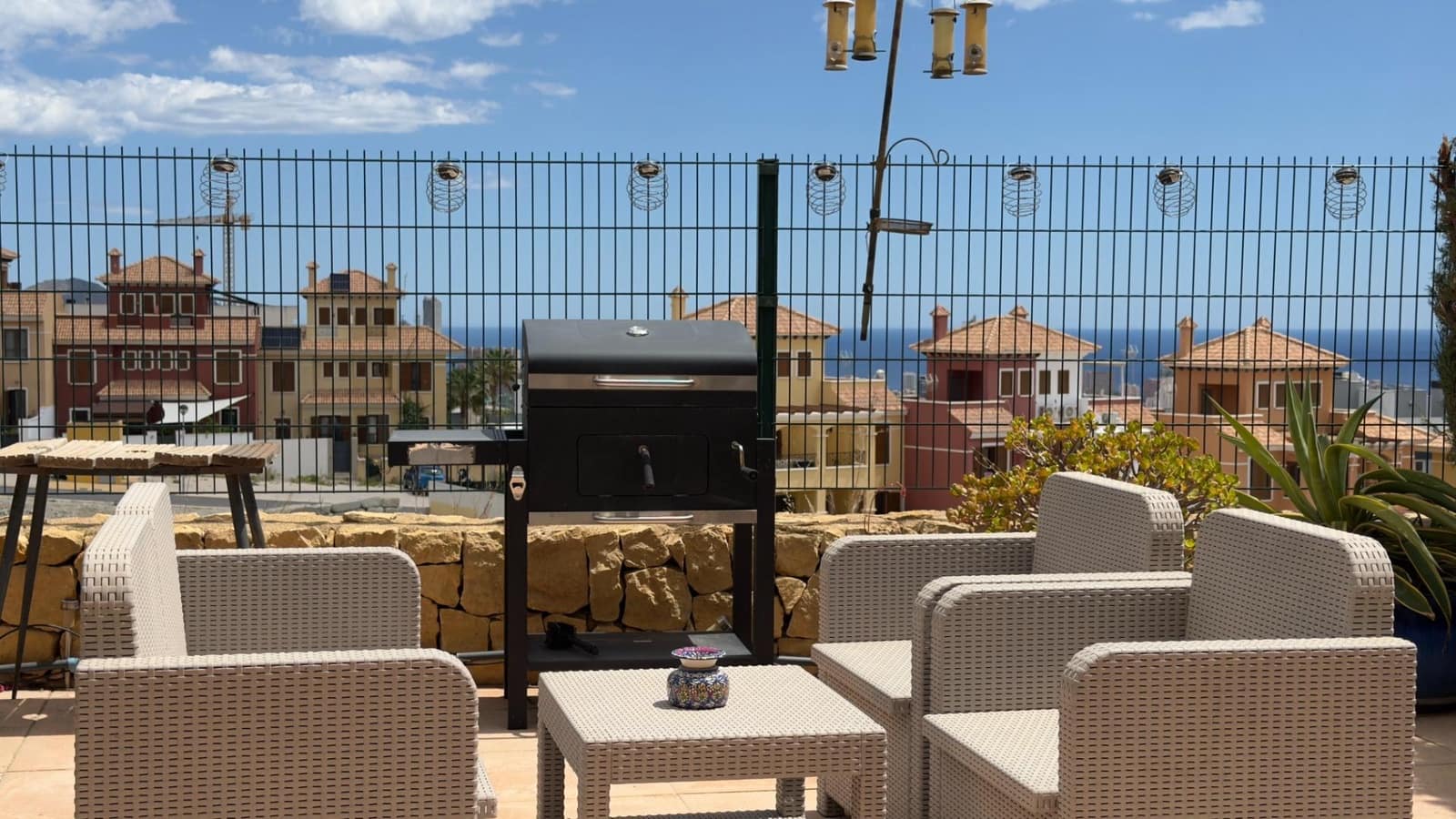 Bungalow de 3 chambres à louer à Finestrat avec piscine garage - 3 500 € (Ref: 10014188)