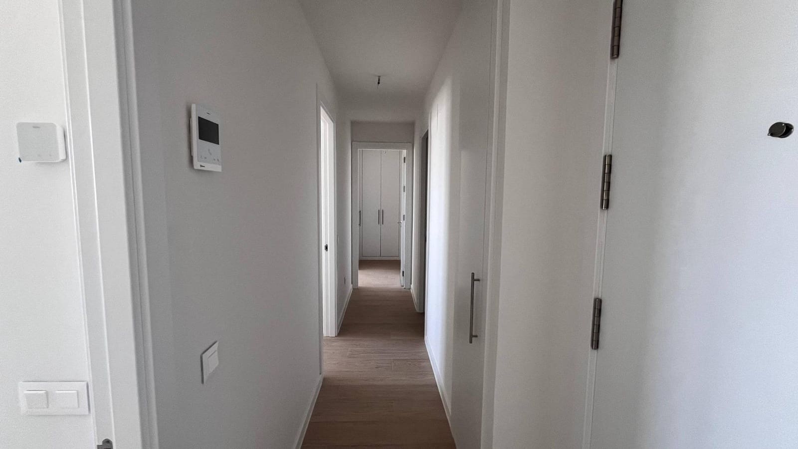 Appartement de 3 chambres à louer à Madrid ville avec piscine garage - 1 800 € (Ref: 10014189)