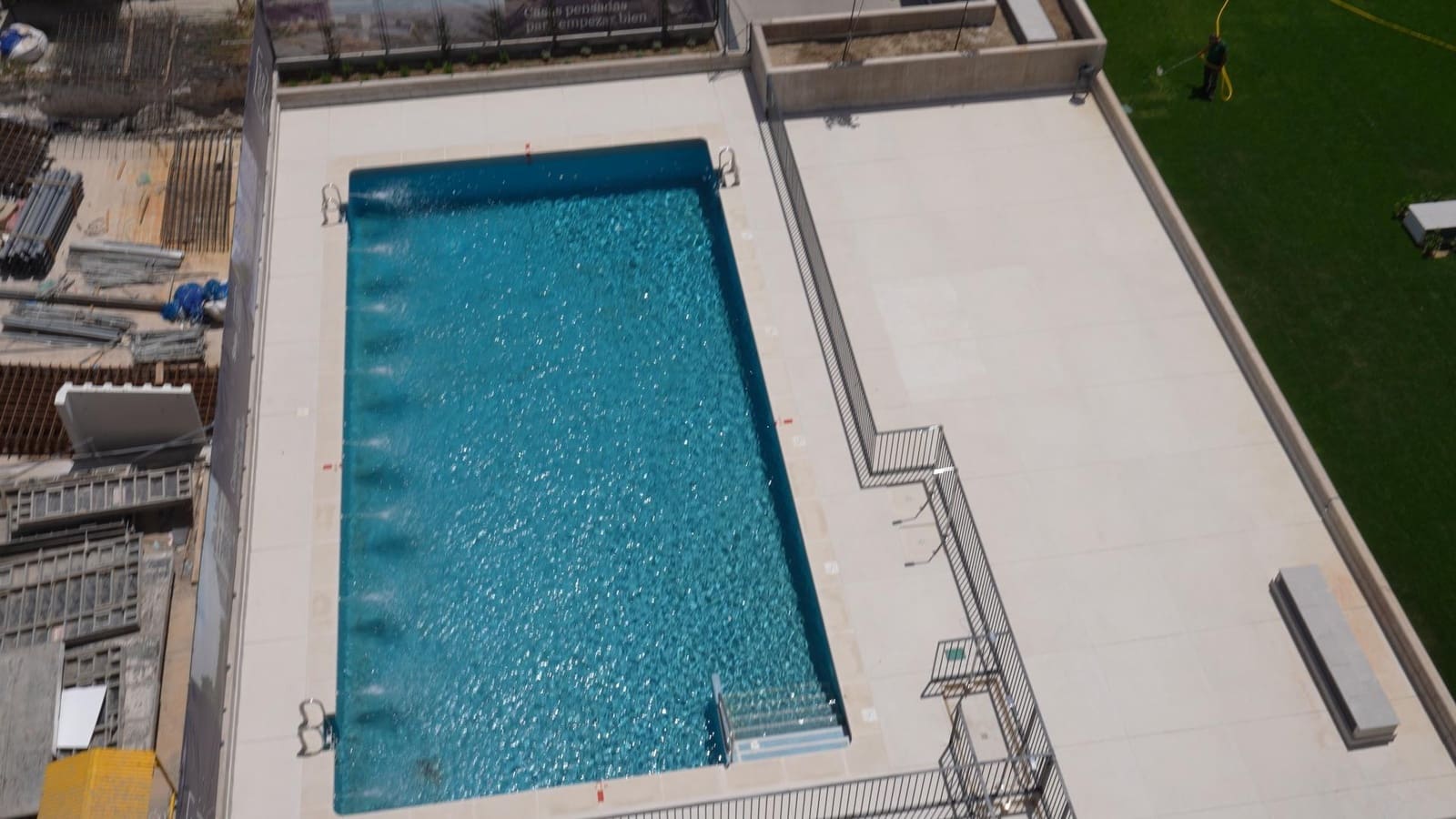 Appartement de 3 chambres à louer à Madrid ville avec piscine garage - 1 800 € (Ref: 10014189)