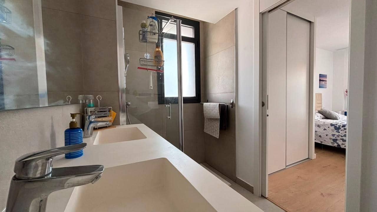 2 bedroom Penthouse for rent in La Villajoyosa / Vila Joiosa with pool garage - € 2,500 (Ref: 10014191)