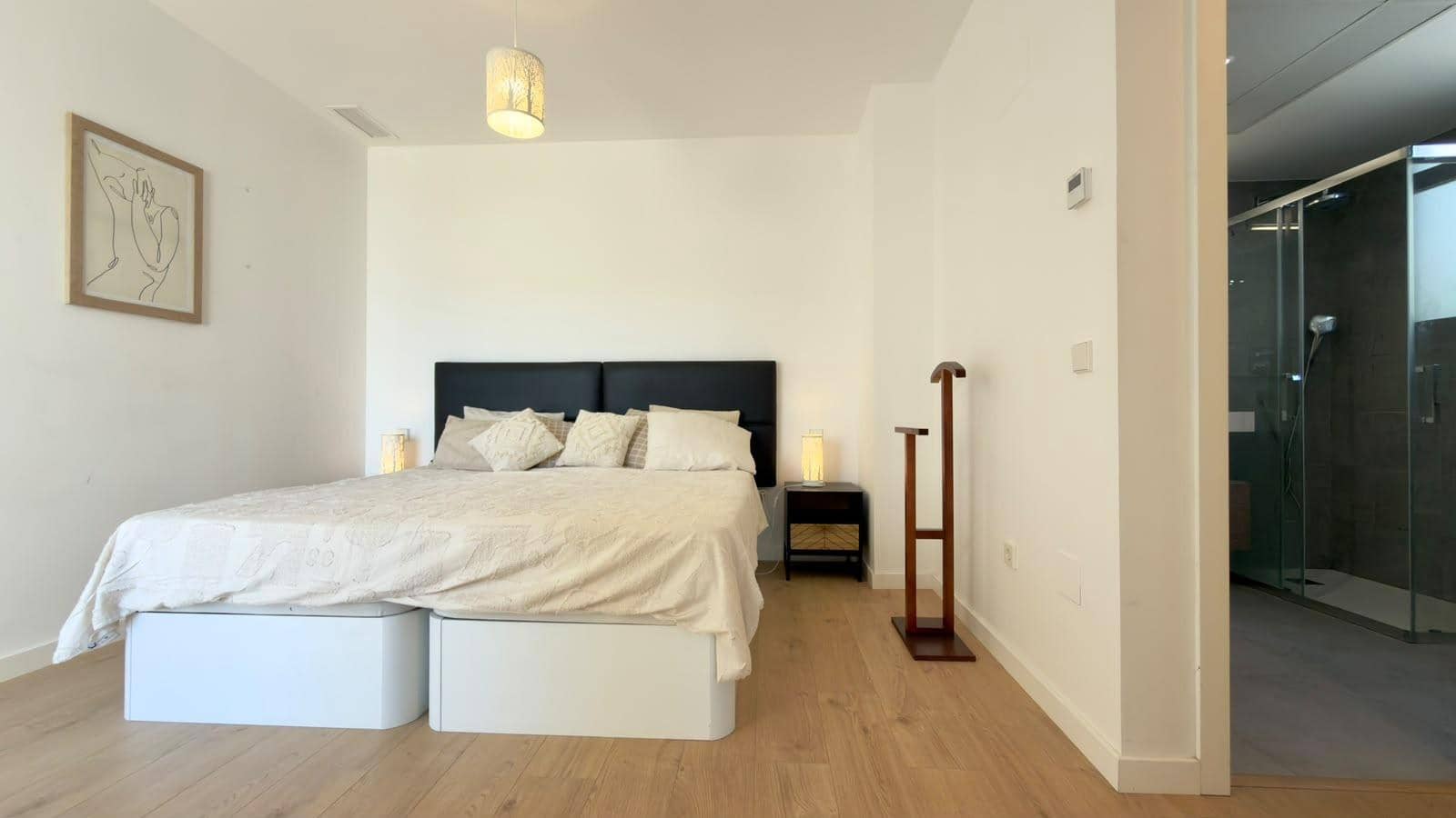 2 bedroom Penthouse for rent in La Villajoyosa / Vila Joiosa with pool garage - € 2,500 (Ref: 10014191)