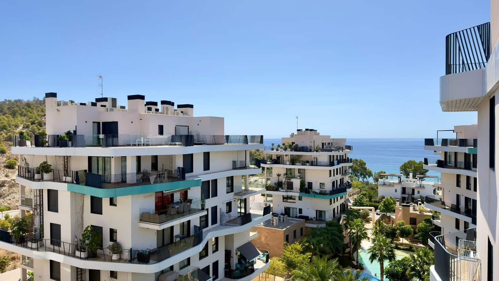 2 bedroom Penthouse for rent in La Villajoyosa / Vila Joiosa with pool garage - € 2,500 (Ref: 10014191)