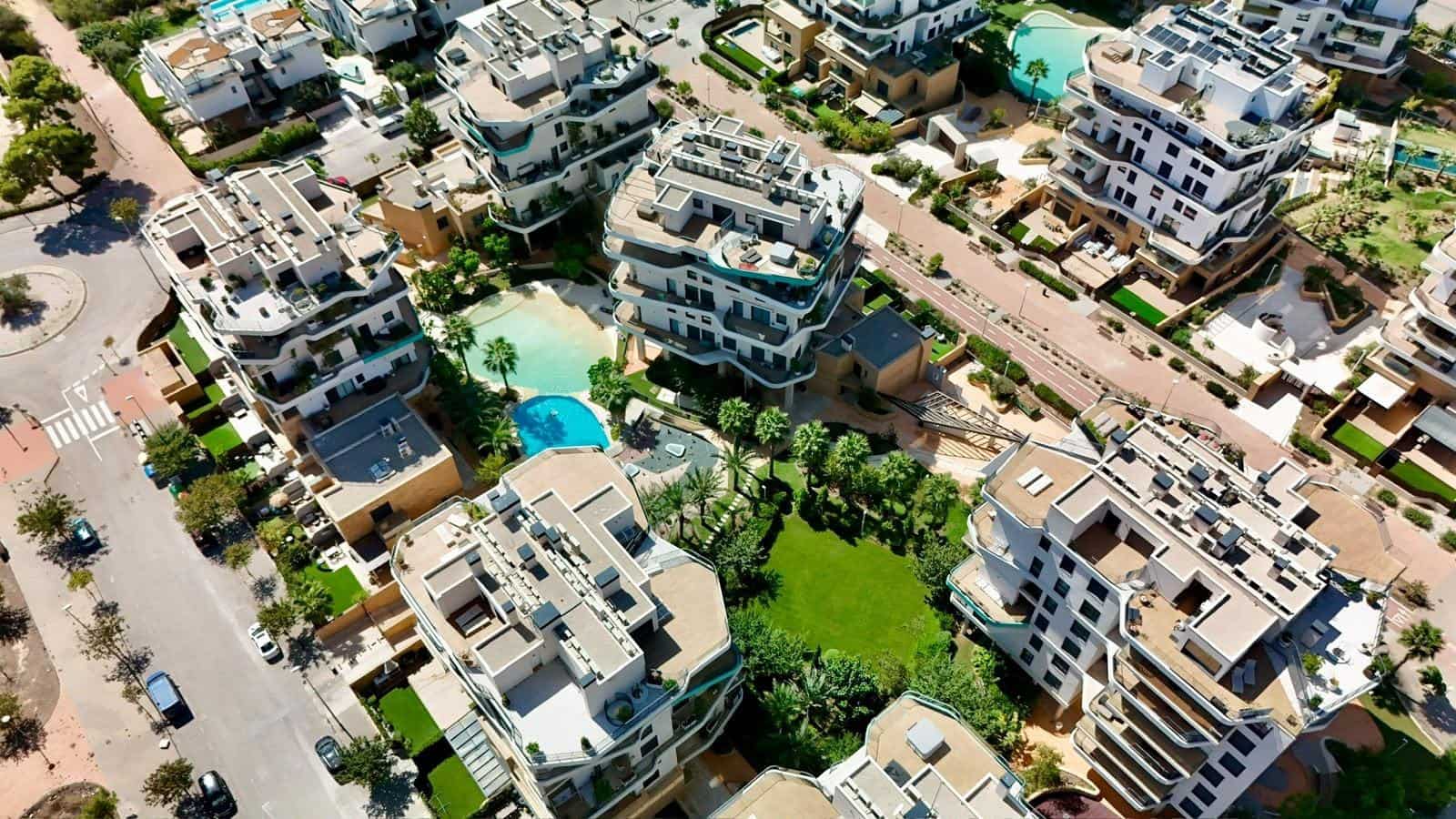 2 bedroom Penthouse for rent in La Villajoyosa / Vila Joiosa with pool garage - € 2,500 (Ref: 10014191)