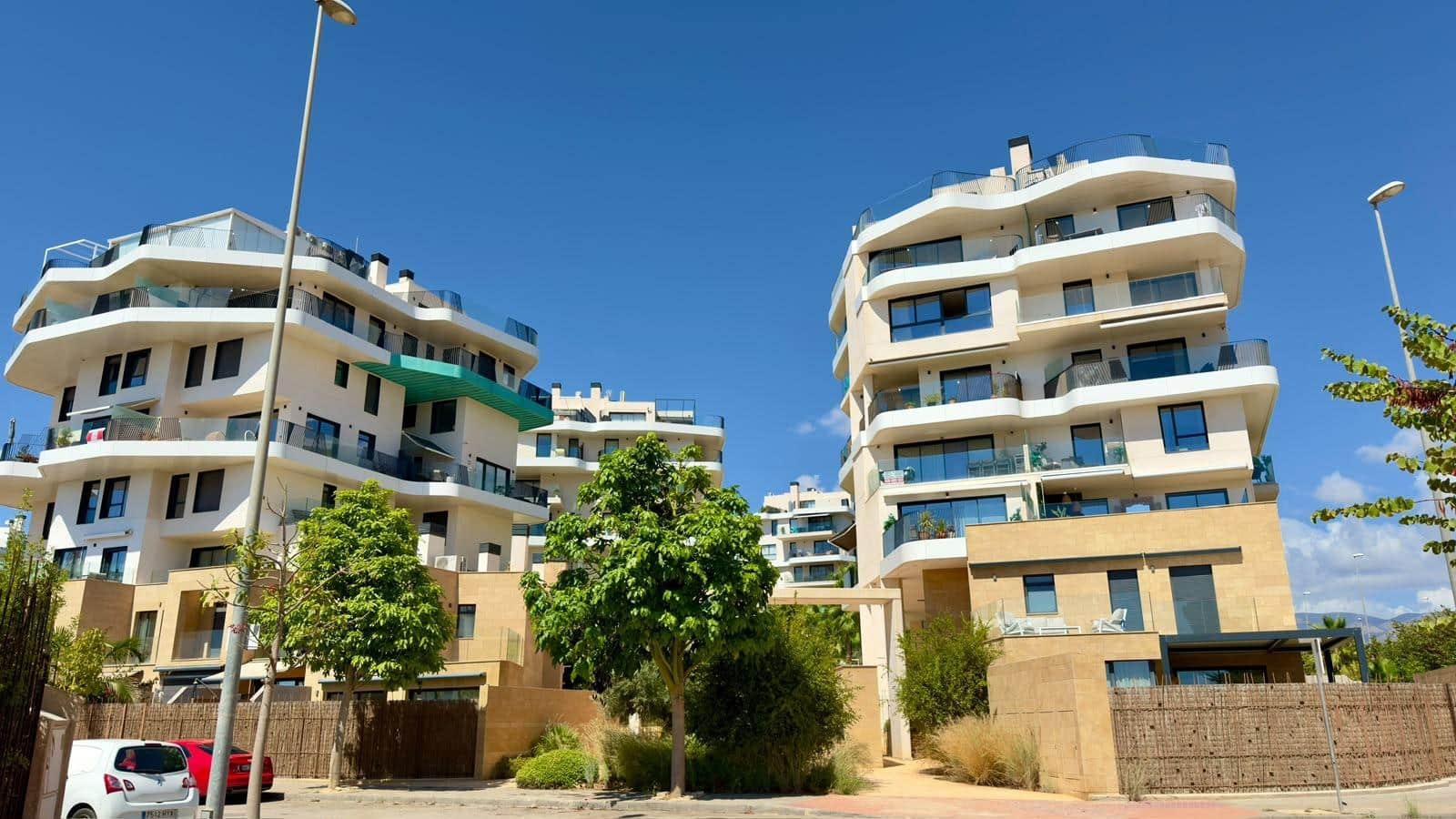 2 bedroom Penthouse for rent in La Villajoyosa / Vila Joiosa with pool garage - € 2,500 (Ref: 10014191)