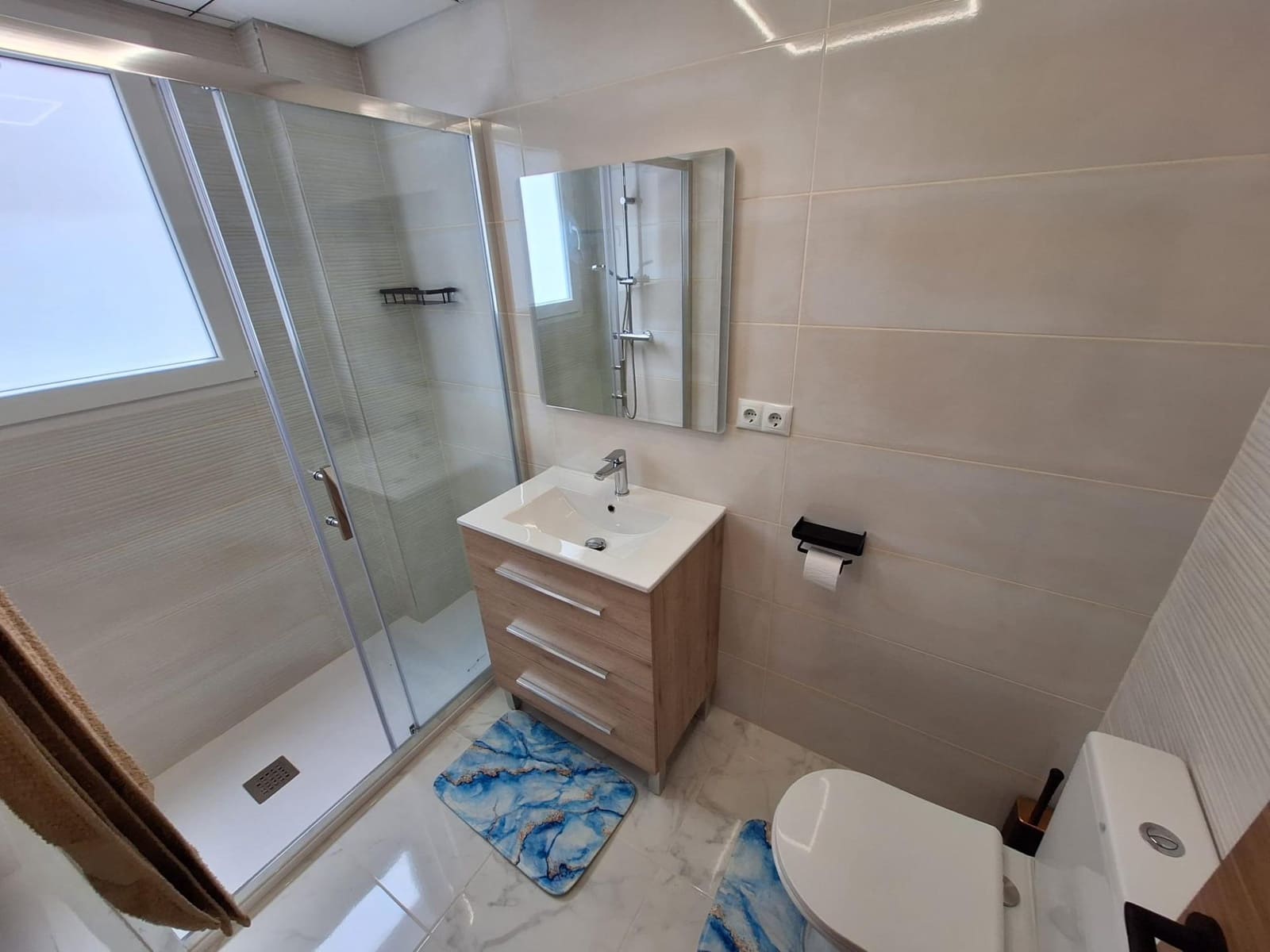 3 bedroom Apartment for rent in Torrevieja - € 1,450 (Ref: 10014192)