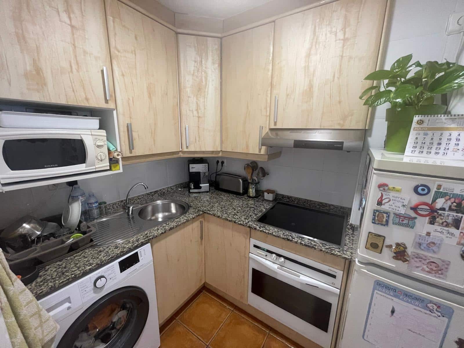 2 makuuhuone Huoneisto vuokrattavana paikassa Playa de San Juan mukana 
autotalli - 1 350 € (Ref: 10014193)