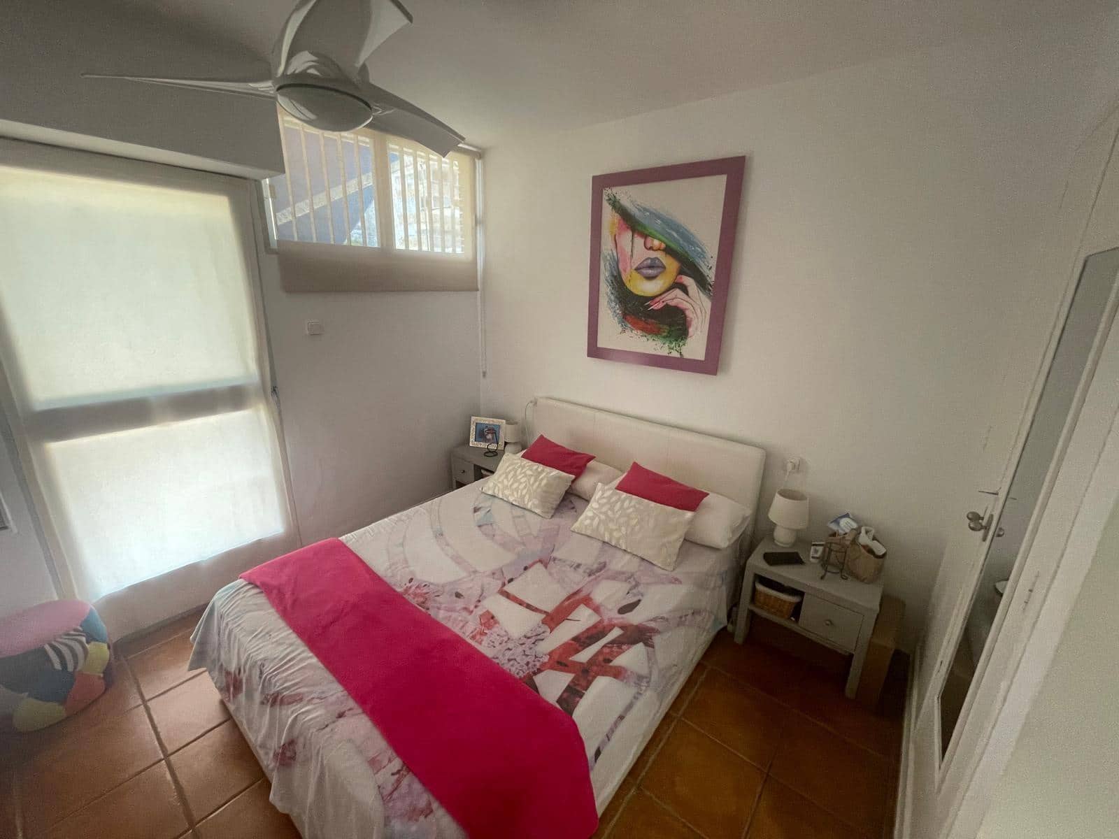 2 makuuhuone Huoneisto vuokrattavana paikassa Playa de San Juan mukana 
autotalli - 1 350 € (Ref: 10014193)