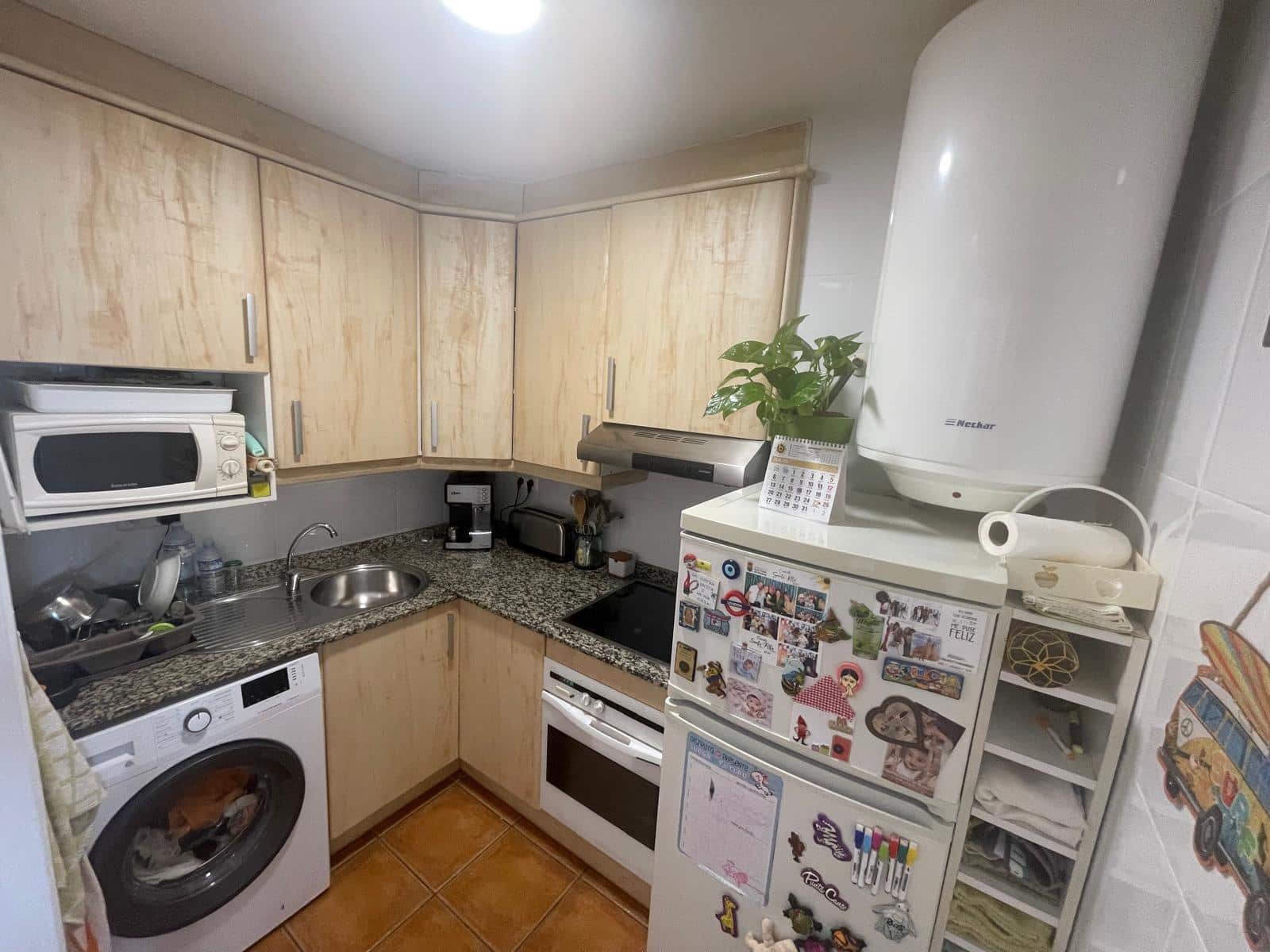 2 makuuhuone Huoneisto vuokrattavana paikassa Playa de San Juan mukana 
autotalli - 1 350 € (Ref: 10014193)