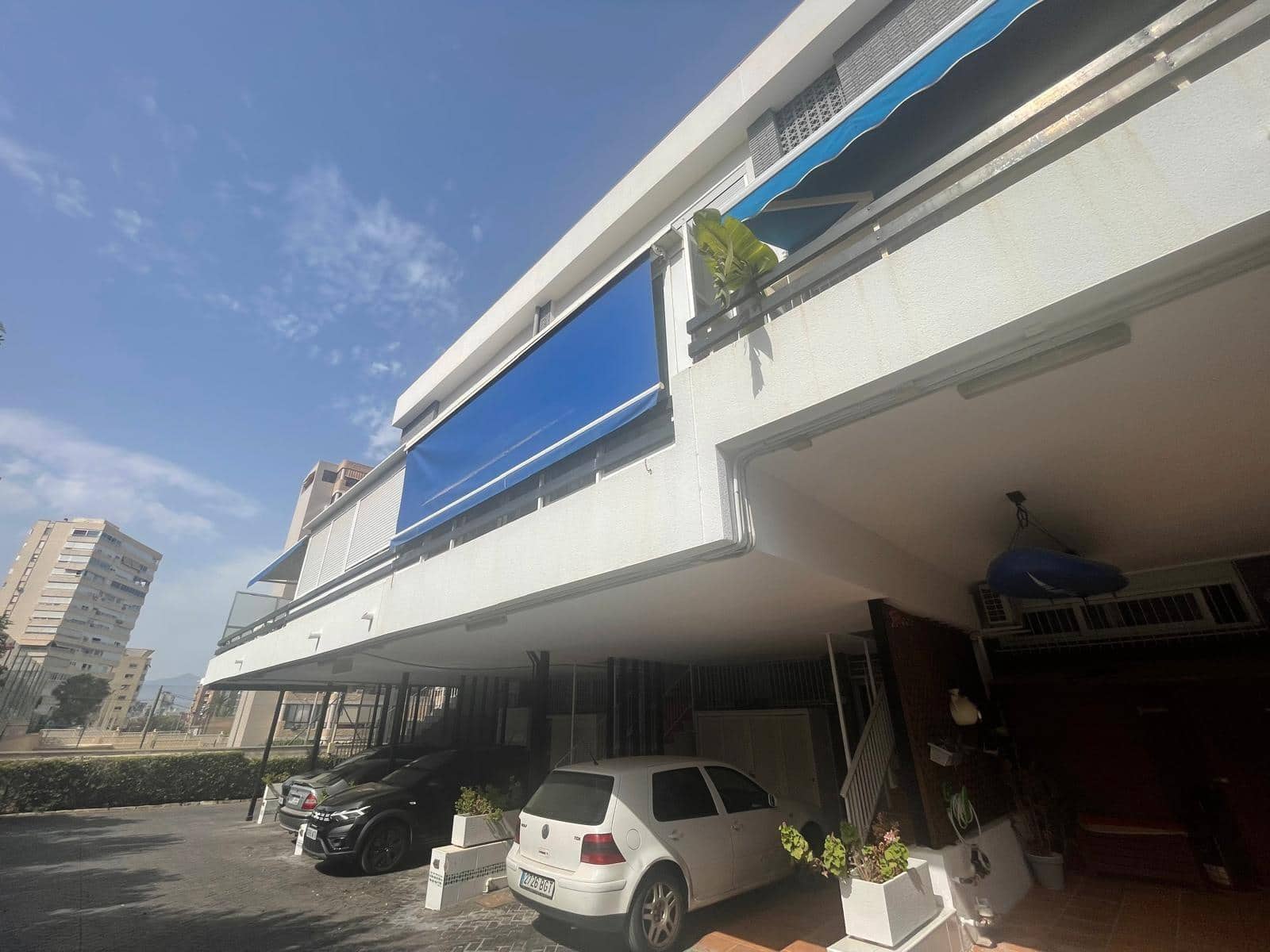 2 makuuhuone Huoneisto vuokrattavana paikassa Playa de San Juan mukana 
autotalli - 1 350 € (Ref: 10014193)