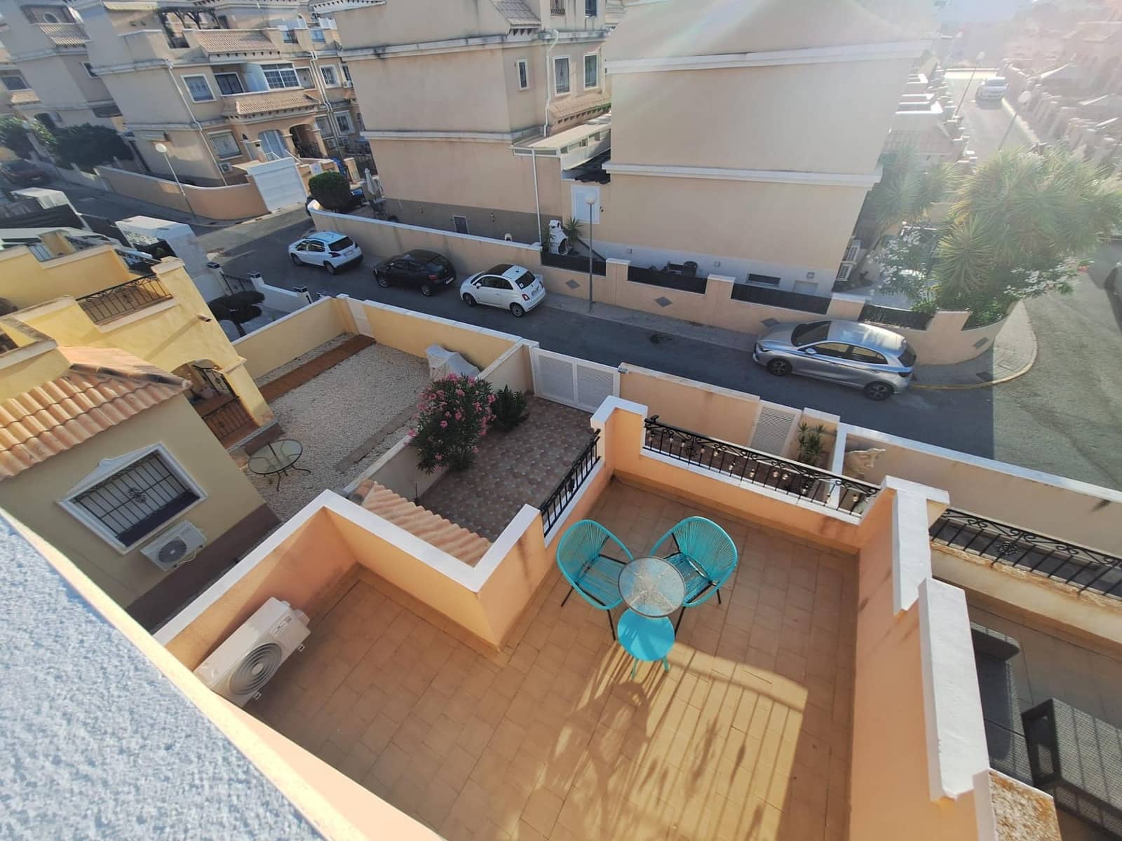 3 sovrum Radhus att hyra i Orihuela Costa med pool garage - 1 300 € (Ref: 10014194)