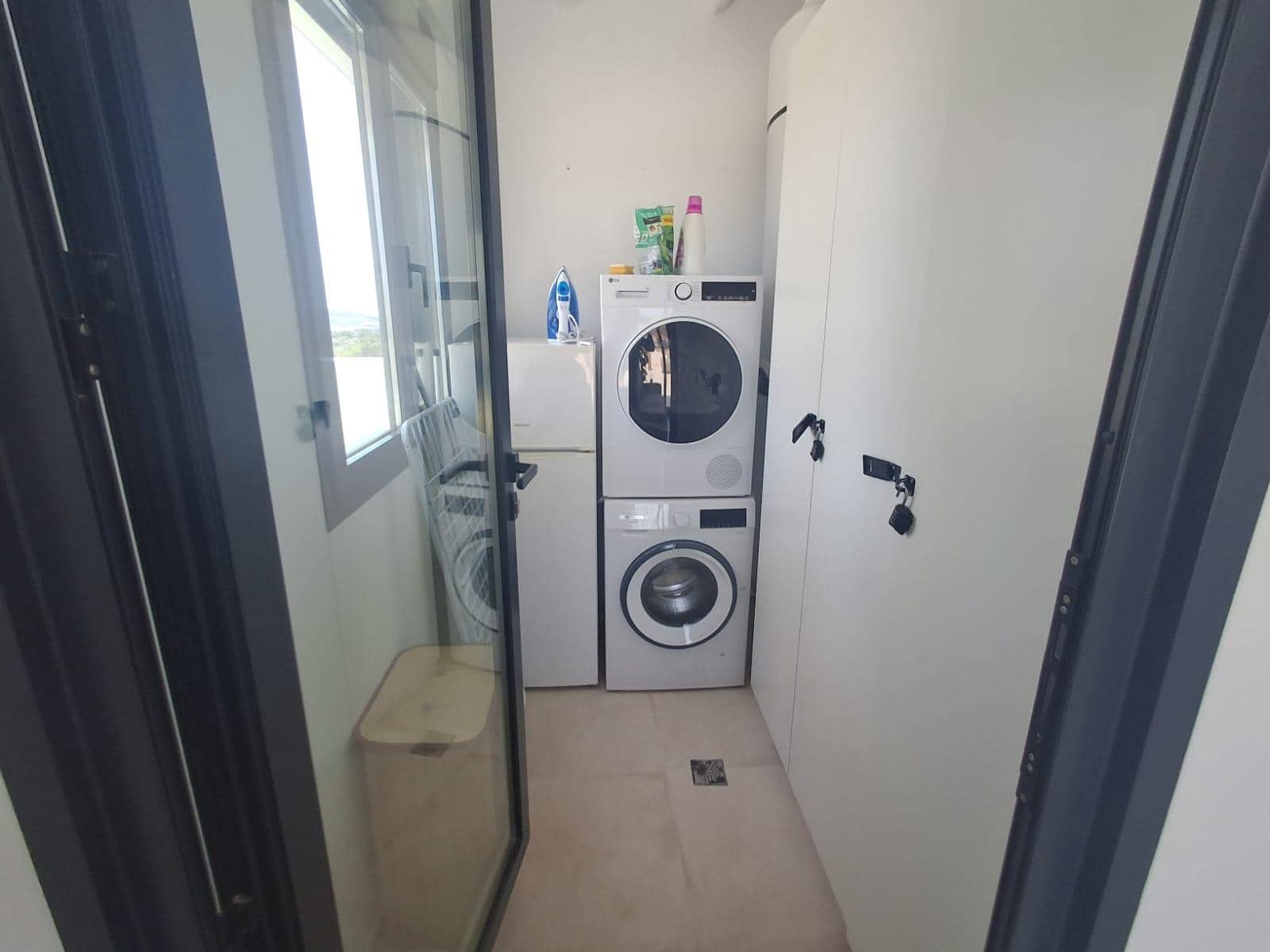 3 makuuhuone Huvila vuokrattavana paikassa Finestrat mukana uima-altaan 
autotalli - 3 500 € (Ref: 10014195)