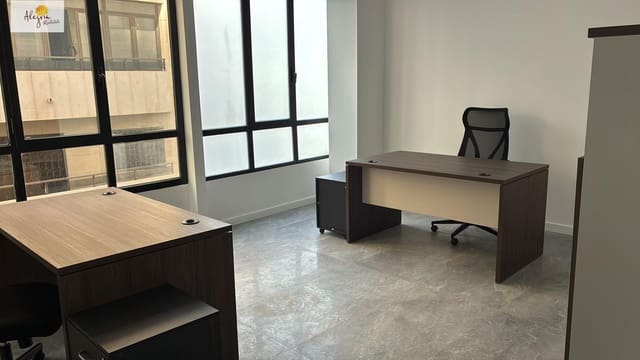 Bureau à louer à Sant Francesc, Valence ville - 600 € (Ref: 10014197)