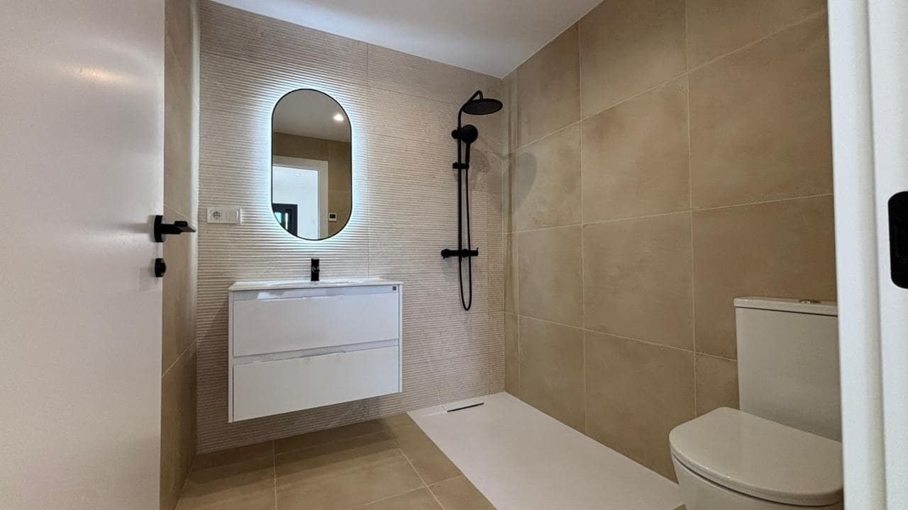 3 bedroom Townhouse for rent in Finestrat with pool garage - € 2,700 (Ref: 10014198)