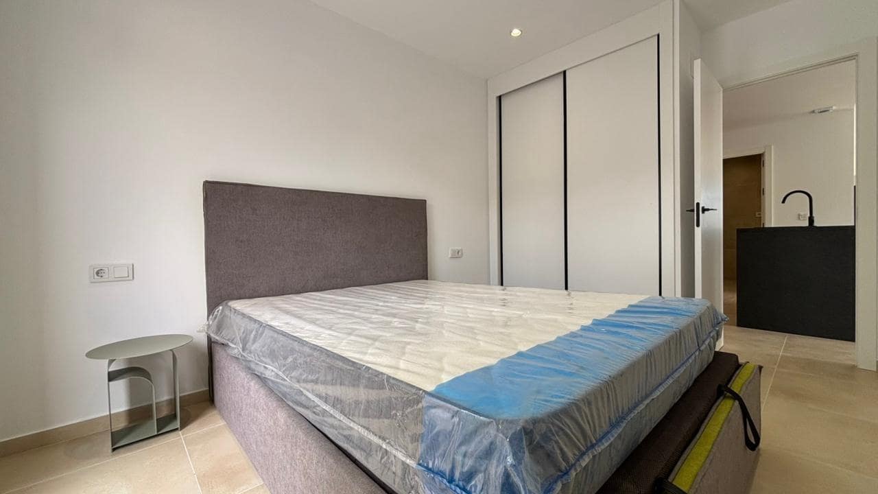 3 bedroom Townhouse for rent in Finestrat with pool garage - € 2,700 (Ref: 10014198)