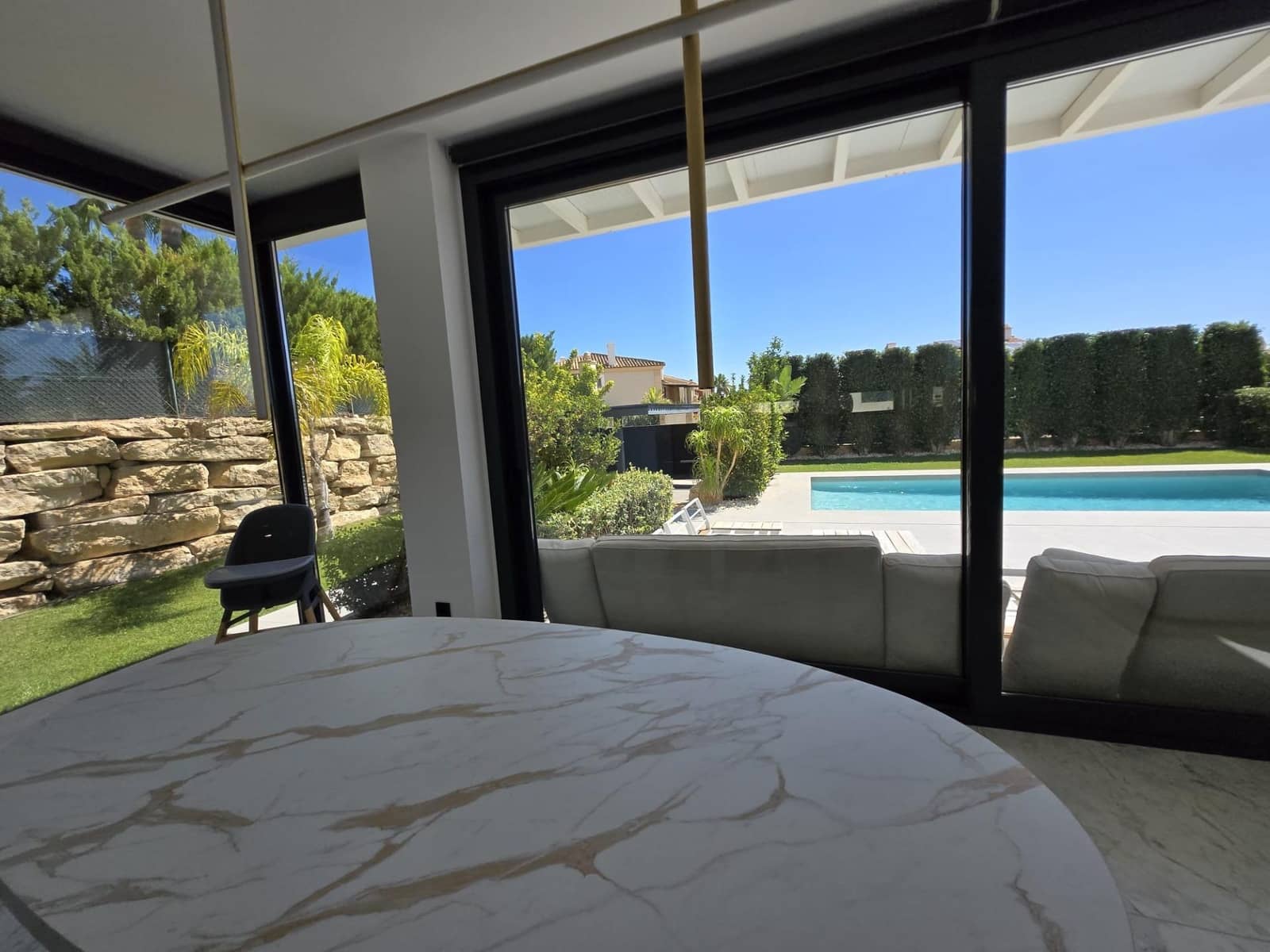 3 makuuhuone Huvila vuokrattavana paikassa Finestrat mukana uima-altaan 
autotalli - 5 000 € (Ref: 10014201)