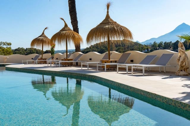 11 quarto Moradia para arrendar em Altea - 10 000 € (Ref: 10014205)
