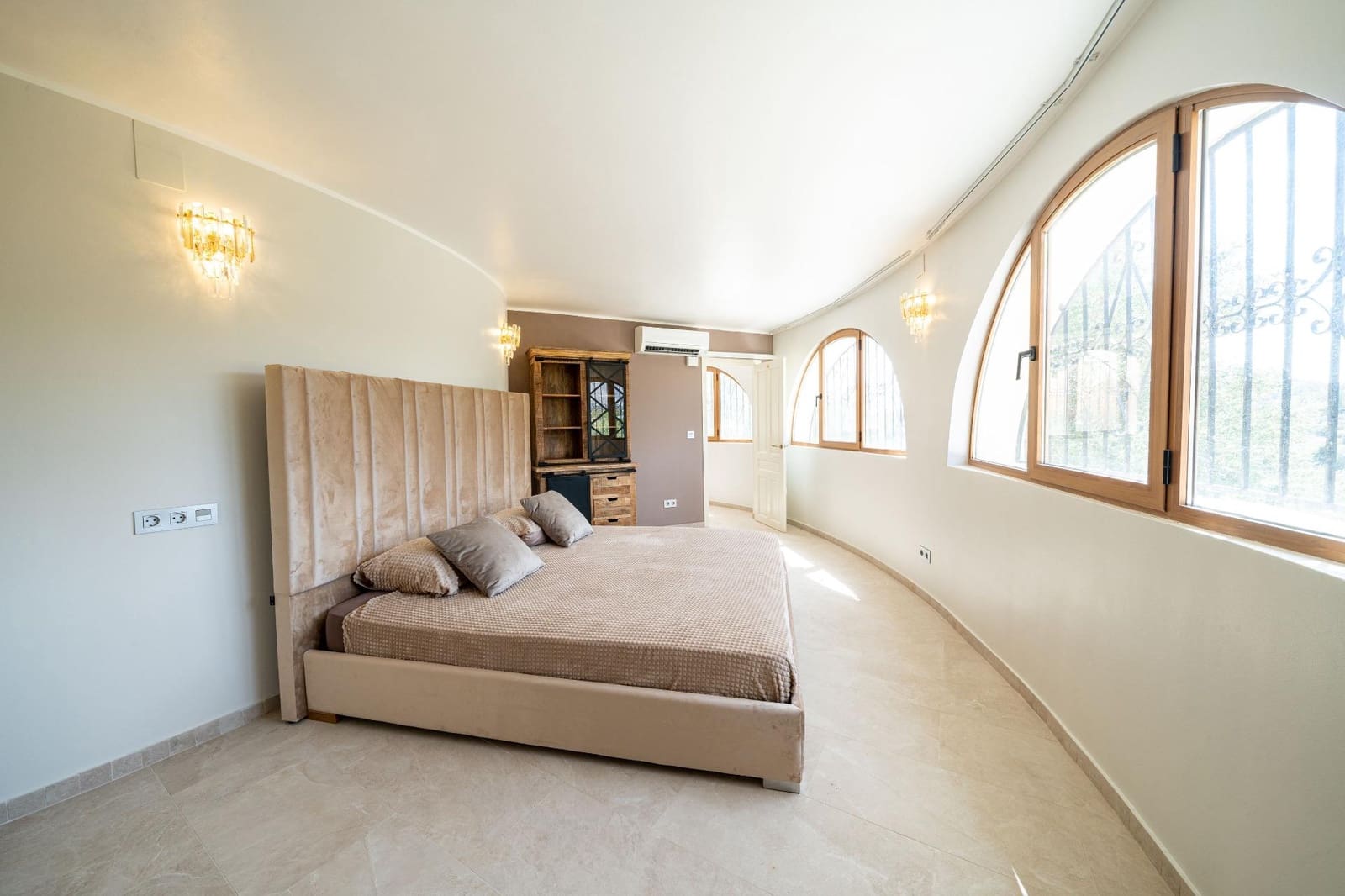 11 quarto Moradia para arrendar em Altea com piscina - 10 000 € (Ref: 10014205)