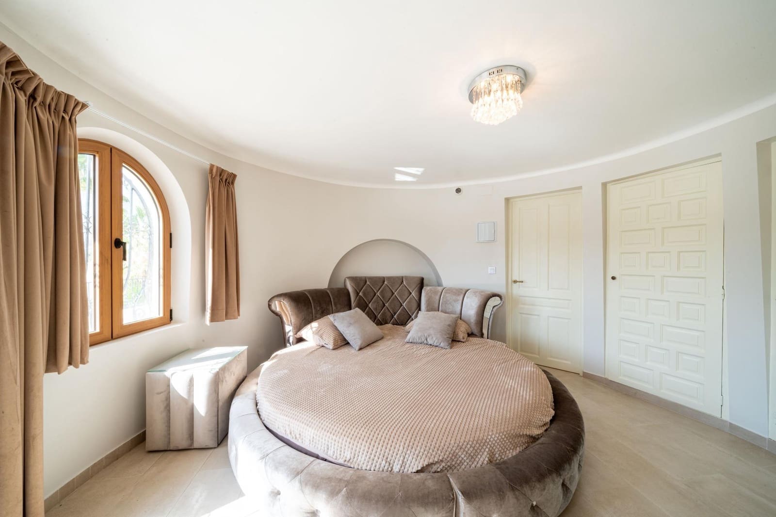 11 quarto Moradia para arrendar em Altea com piscina - 10 000 € (Ref: 10014205)