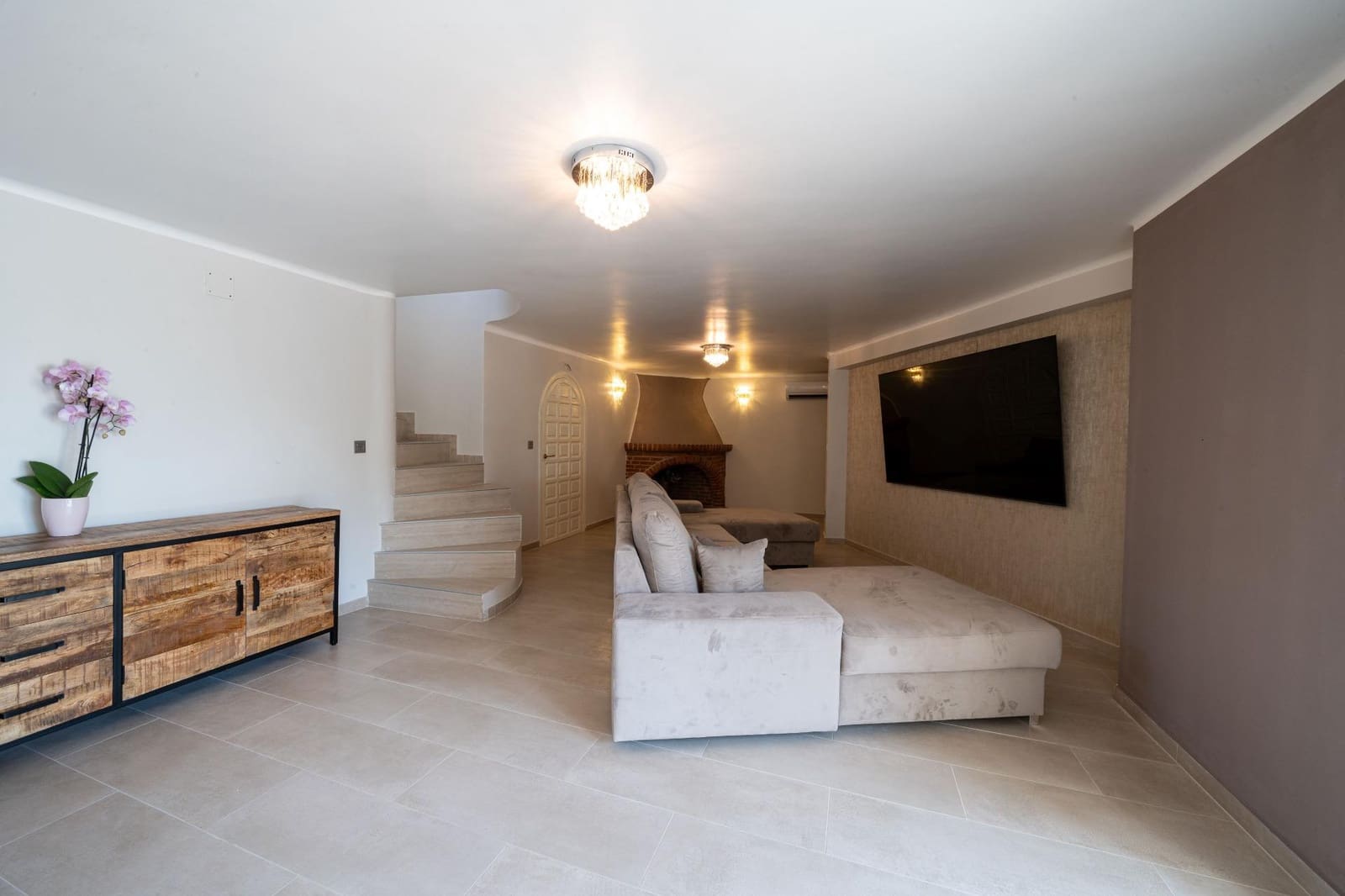 11 quarto Moradia para arrendar em Altea com piscina - 10 000 € (Ref: 10014205)