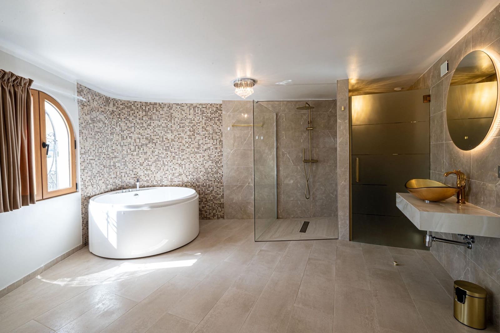 11 quarto Moradia para arrendar em Altea com piscina - 10 000 € (Ref: 10014205)